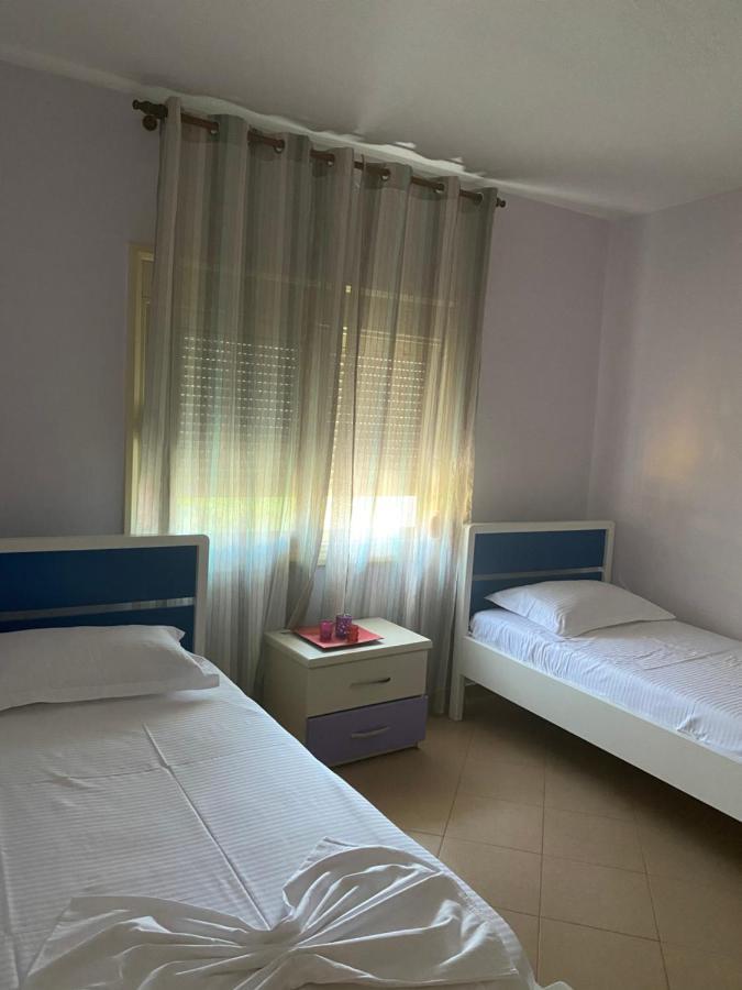 88 Apartment Himare Exterior foto